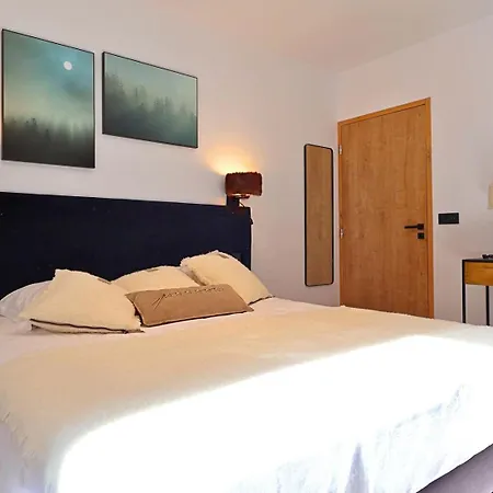 펜션 Blanchets, Terrasse Et Confort 4 Etoiles