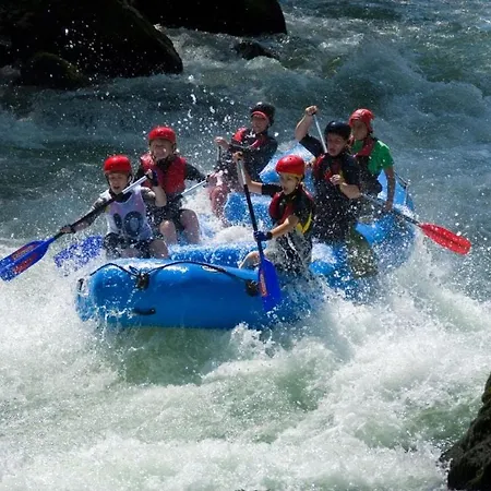 Blanchets, Terrasse Et Confort 4 Etoiles 펜션 *