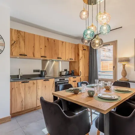 Blanchets, Terrasse Et Confort 4 Etoiles *